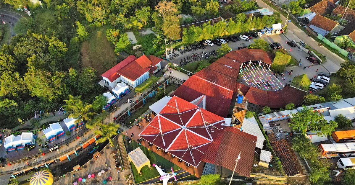 Sewa Mobil Semarang