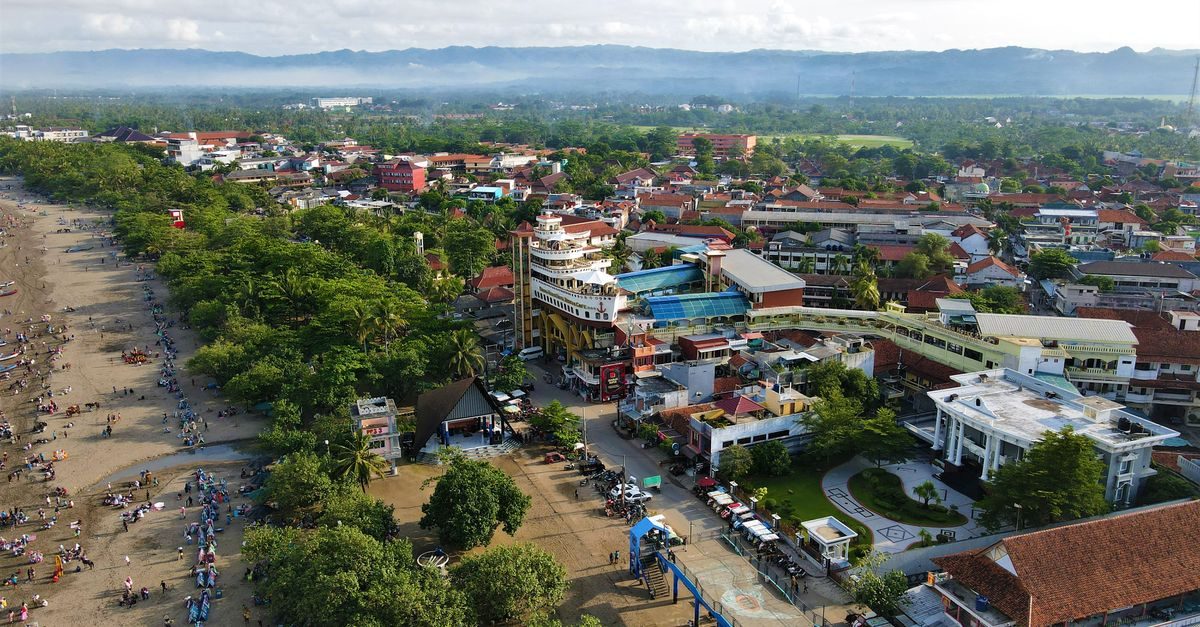 Sewa Mobil Semarang untuk Liburan Keluarga