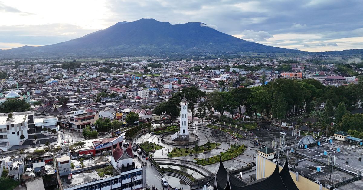 Sewa mobil Semarang dengan fasilitas lengkap
