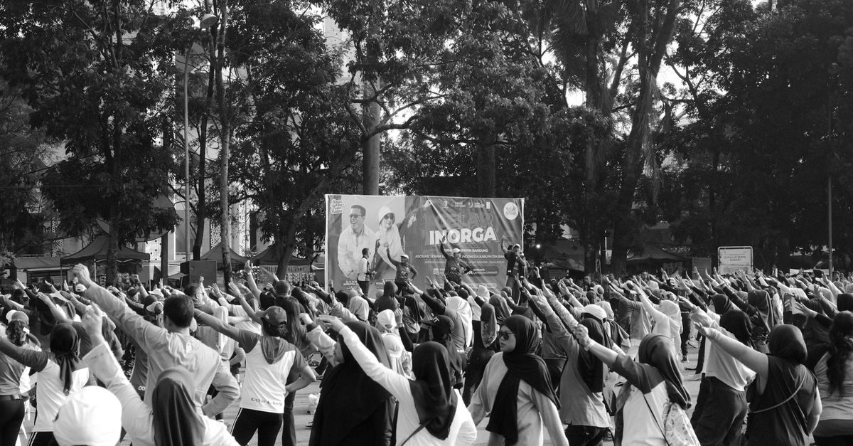 Sewa Mobil Semarang: Mobil Mewah untuk Acara Anda
