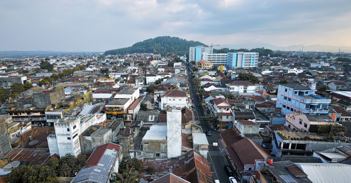 Paket sewa mobil Semarang untuk liburan keluarga